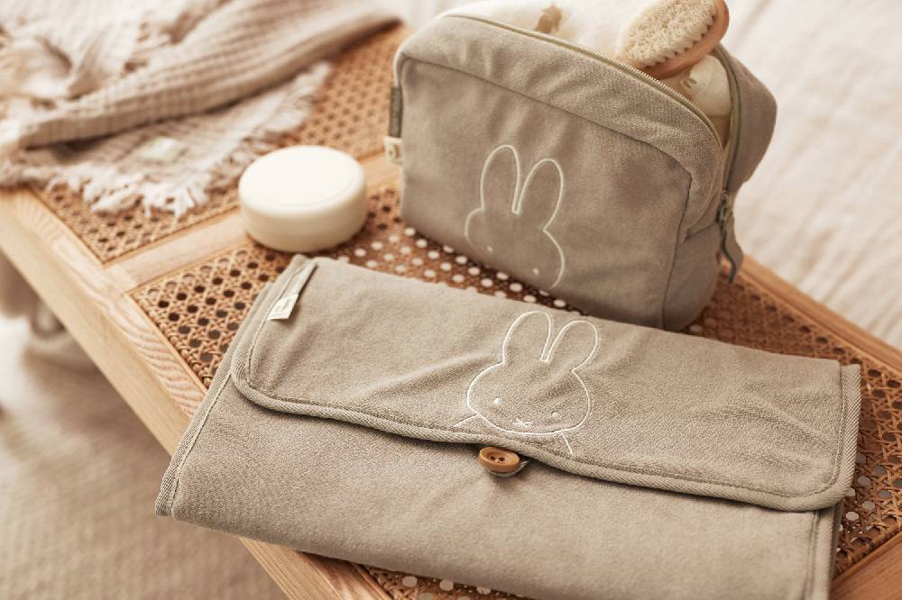 Jollein Wickelunterlage Frottee Miffy Olive Green Rabatt