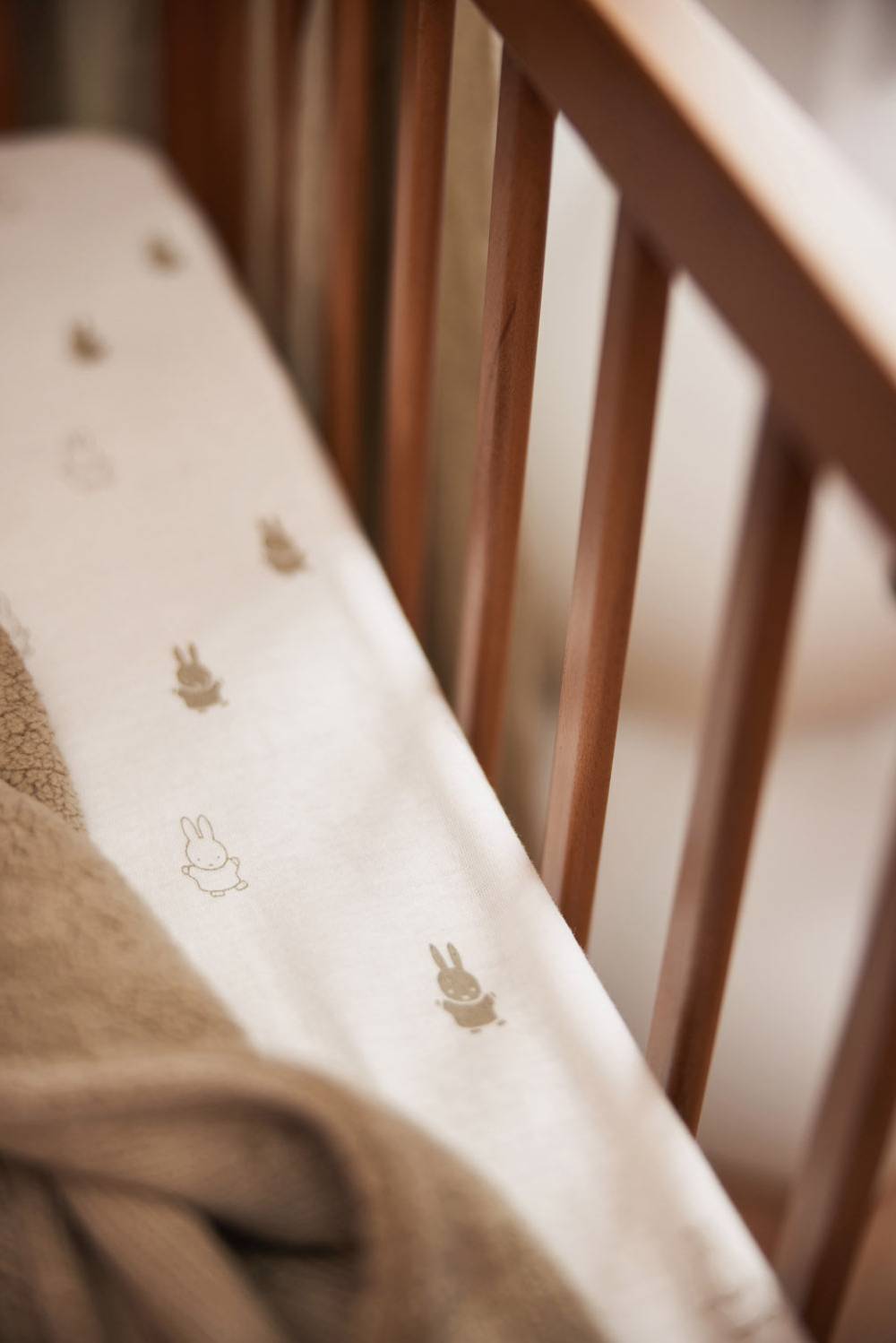 Jollein Spannbettlaken Jersey 60x120cm Happy Miffy Olive Green JETZT KAUFEN