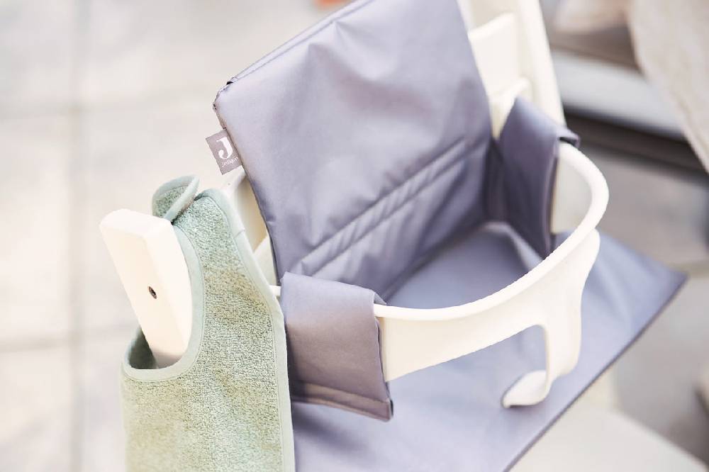 Jollein Sitzverkleinerer für Kinderhochstuhl Storm Grey Cyber Monday