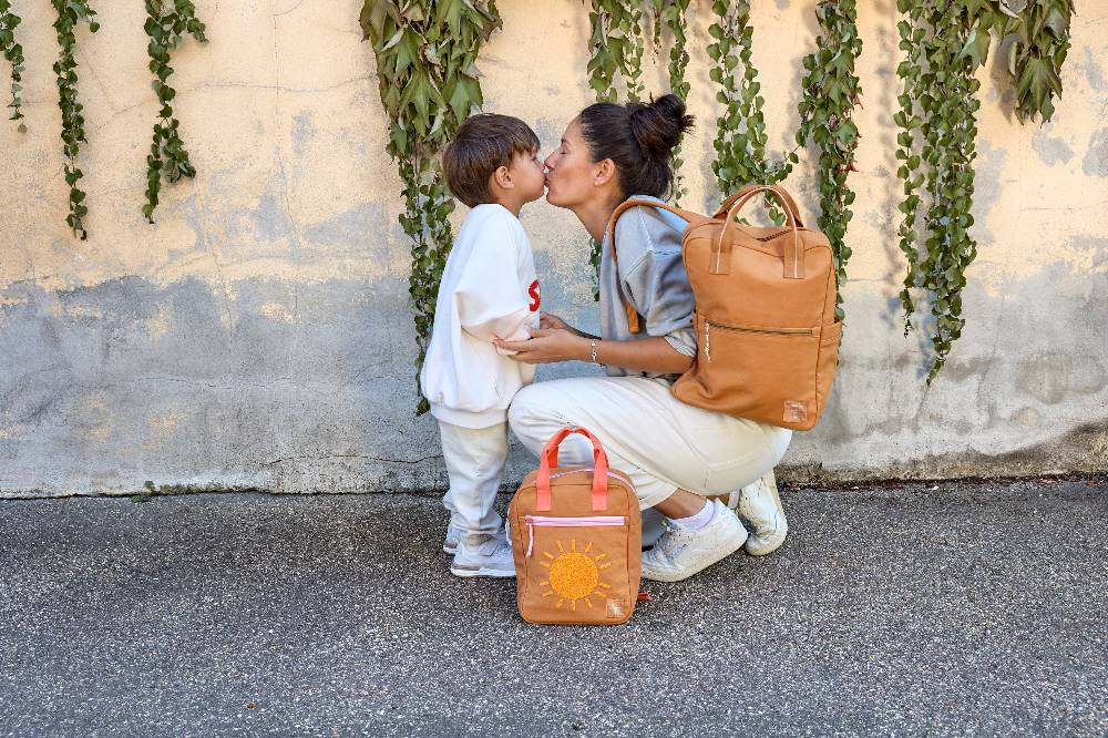 Lässig Wickelrucksack Square Little One & Me - Big, Karamell Clearance-Verkauf