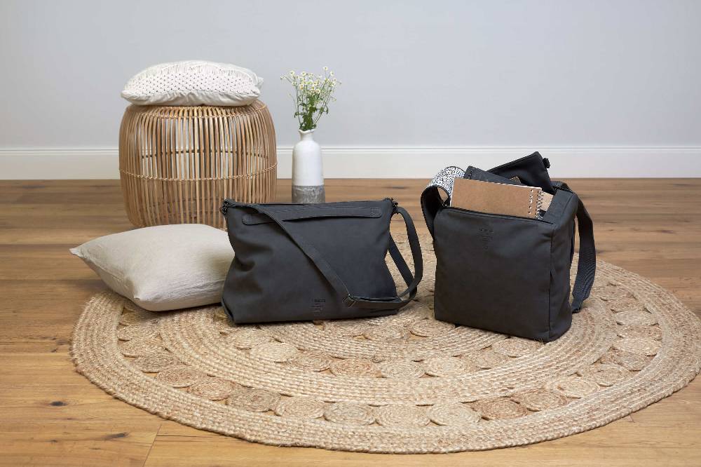 Lässig Wickeltasche - Tender Shoulder Bag, Anthracite Rabatte dieses Monats