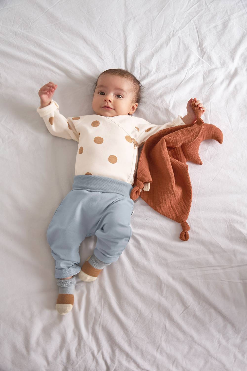 Lässig Baby Body langarm - Bio Baumwolle, Punkte, Weiß Top Angebot
