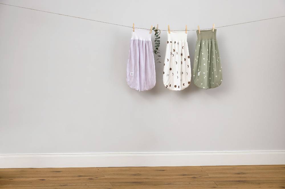 Lässig Baby Strampelsack 0,5 TOG - Mond, Milky Tiefpreis