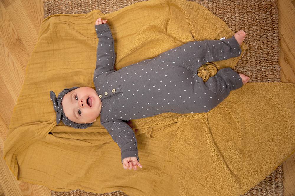 Lässig Baby Wickelshirt - Bio Baumwolle, Spots, Anthrazit VIP-Rabatte