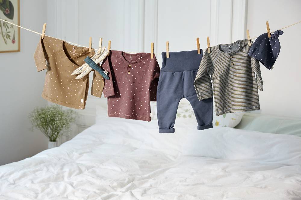 Lässig Baby Wickelshirt - Bio Baumwolle, Dots, Curry Bis zu 55% Rabatt