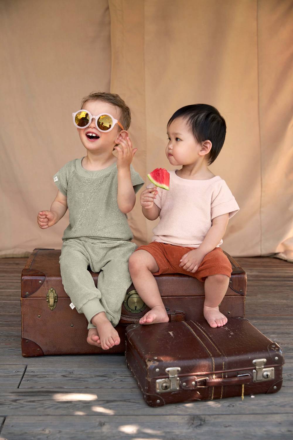 Lässig Frottee T-Shirt Kinder, Oliv Kostenlose Rückgabe