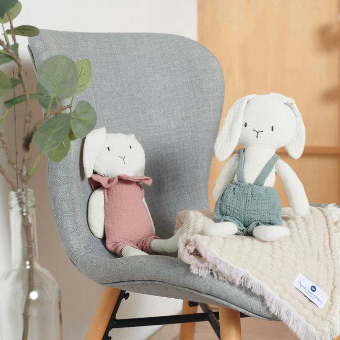 Nordic Coast Company Kuscheltier Musselin Hase Bella 50% Rabatt mit kostenlosem Versand