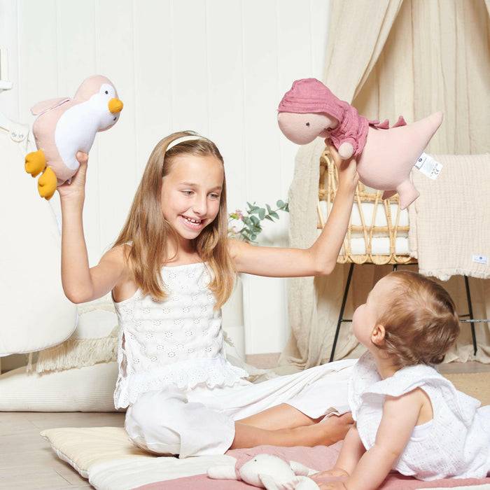 Nordic Coast Company Spieluhr Baby Pinguin Rosa Speichern exportieren