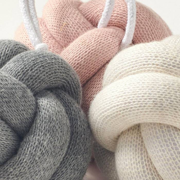 Nordic Coast Company Babygym Anhänger Set Knoten Rosa Günstiger Verkauf
