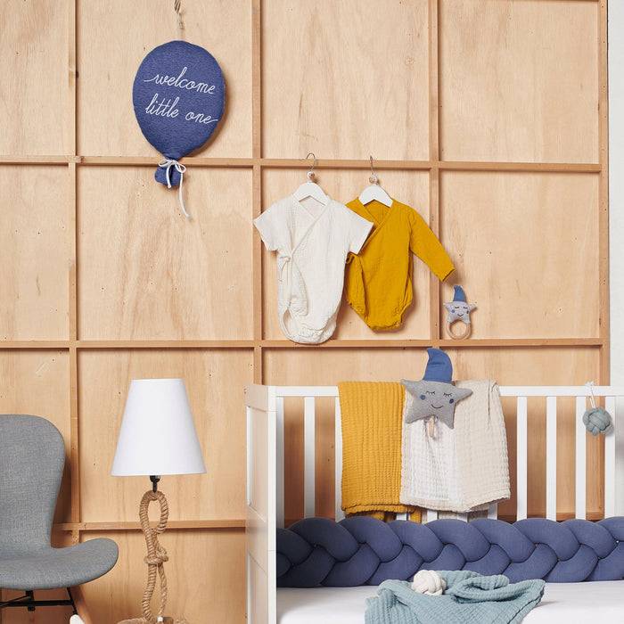 Nordic Coast Company Ballon-Kissen "Welcome Little One" Blau Limitierter Zeitrabatt