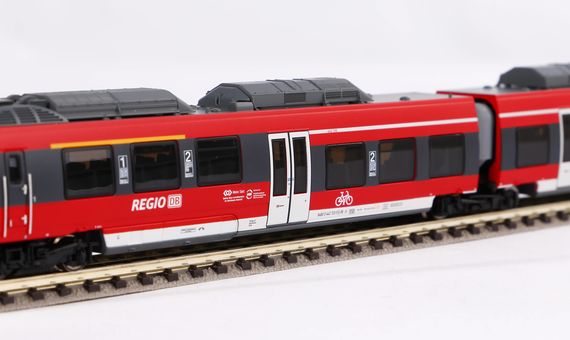 Piko N 3-tlg. Elektrotriebwagen BR 442 "Talent 2" VBB Artikelnummer: 40208 Sonderangebote