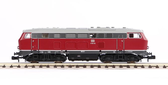 Piko N Sound-Diesellokomotive V160 DB III, inkl. PIKO Sound-Decoder Artikelnummer: 40525 Neueste Stile