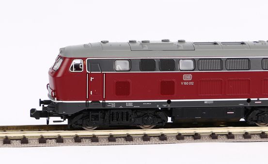 Piko N Sound-Diesellokomotive V160 DB III, inkl. PIKO Sound-Decoder Artikelnummer: 40525 Neueste Stile