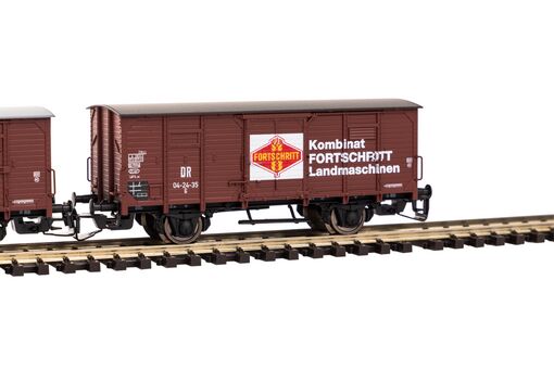 Piko TT 2er Set Gedeckter Güterwagen G02 DR III "Fortschritt" Artikelnummer: 47033 Kostenloser Versand international