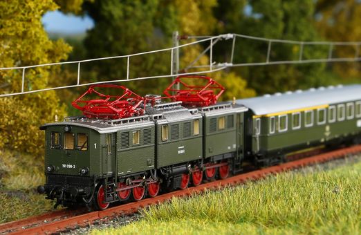 Piko N E-Lok BR 191 DB IV Artikelnummer: 40540 Black Friday