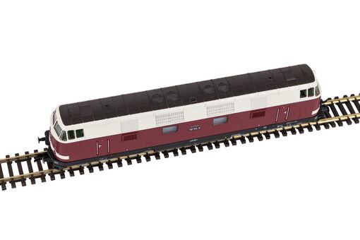 Piko TT Diesellok BR 118 Sparlack DR IV, 6 achsig Artikelnummer: 47296 Begrenzte Freigabe