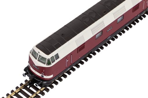 Piko TT Diesellok BR 118 Sparlack DR IV, 6 achsig Artikelnummer: 47296 Begrenzte Freigabe