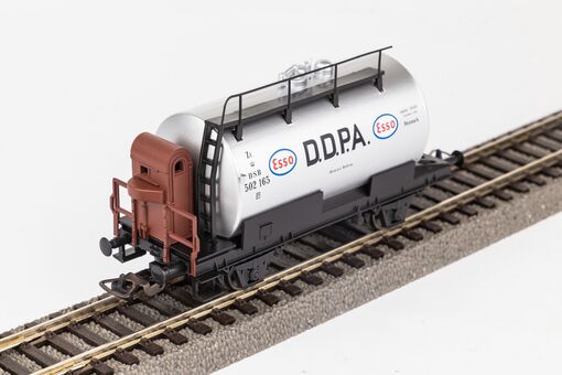 Piko Kesselwagen Esso DSB III Artikelnummer: 27715 JETZT KAUFEN
