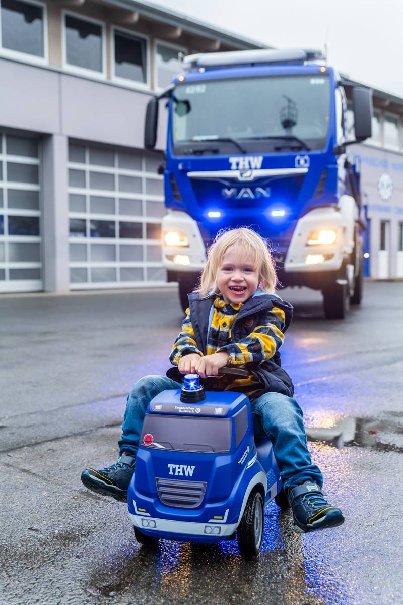 Rolly Toys FerbedoTruck THW Versandkostenfrei