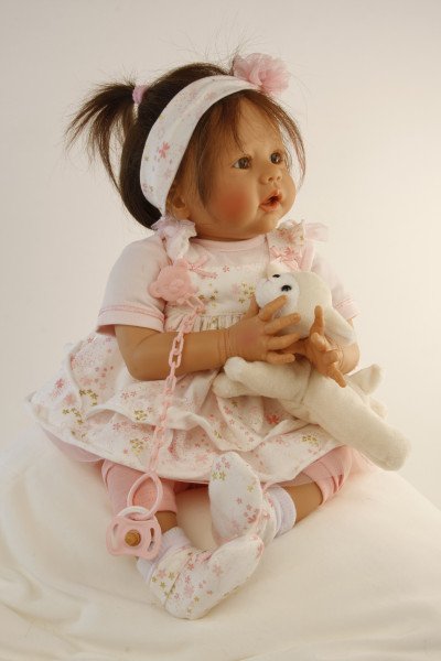 Schildkröt Manufaktur Baby Pina 52 cm von Karola Wegerich , braune Haare, Kleidung rose/weiss Letzter Tag