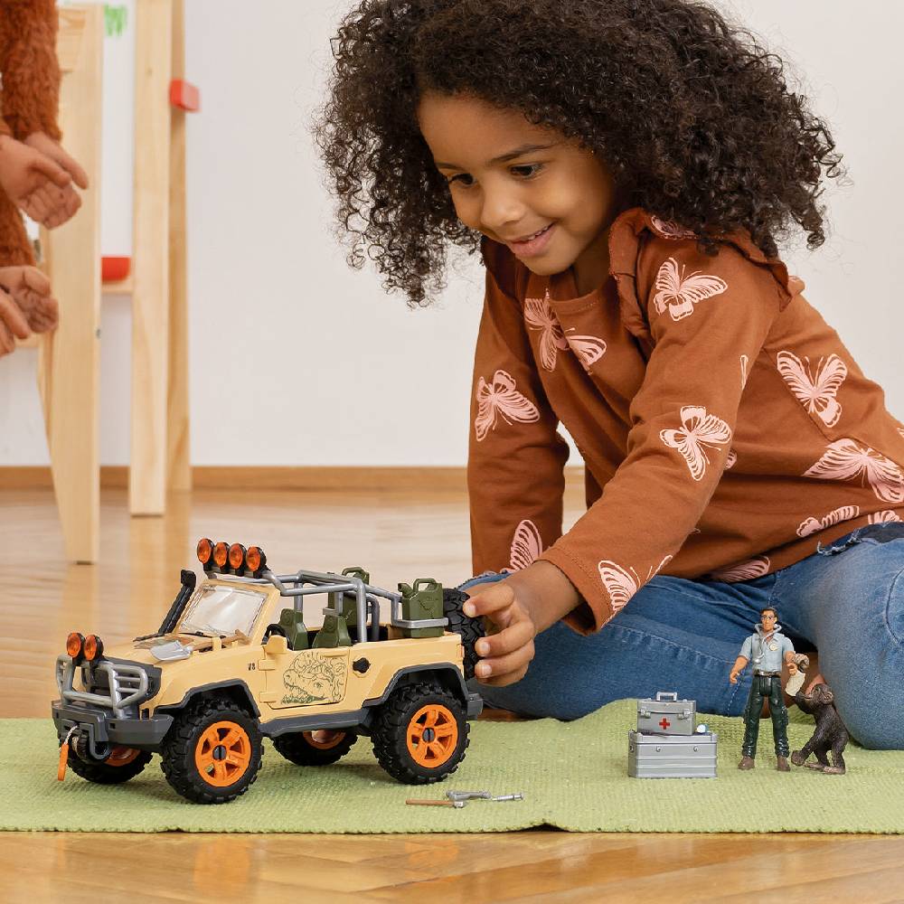 Schleich Geländewagen mit Seilwinde Schlussverkauf