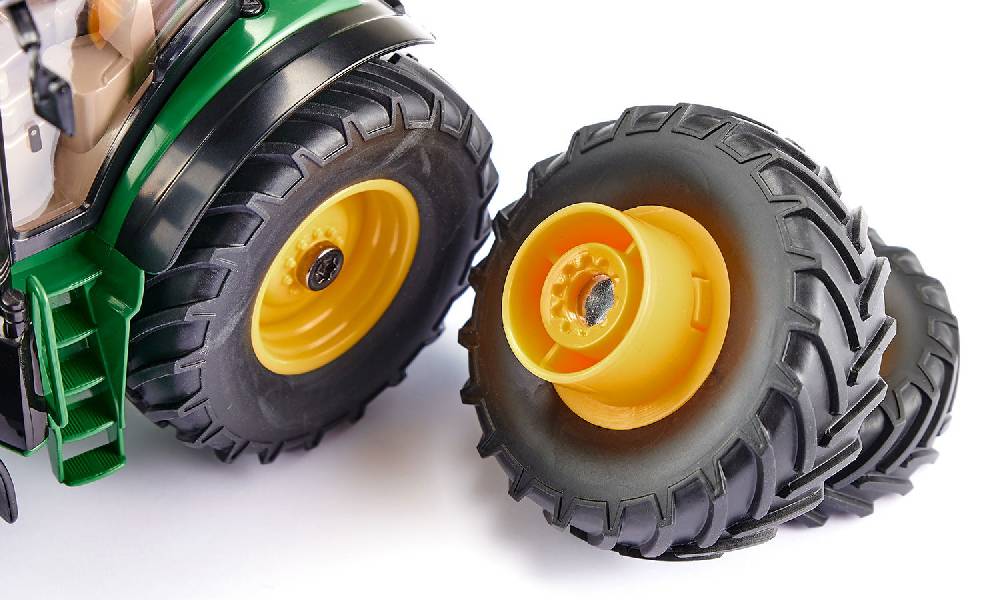 Siku John Deere 7290R mit Doppelbereifung und Bluetooth App-Steuerung 10673500000 Auslauf