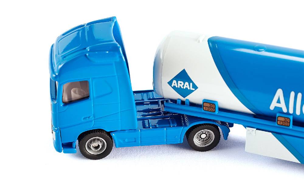 Siku Tanksattelzug 10162600003 Letzter Tag