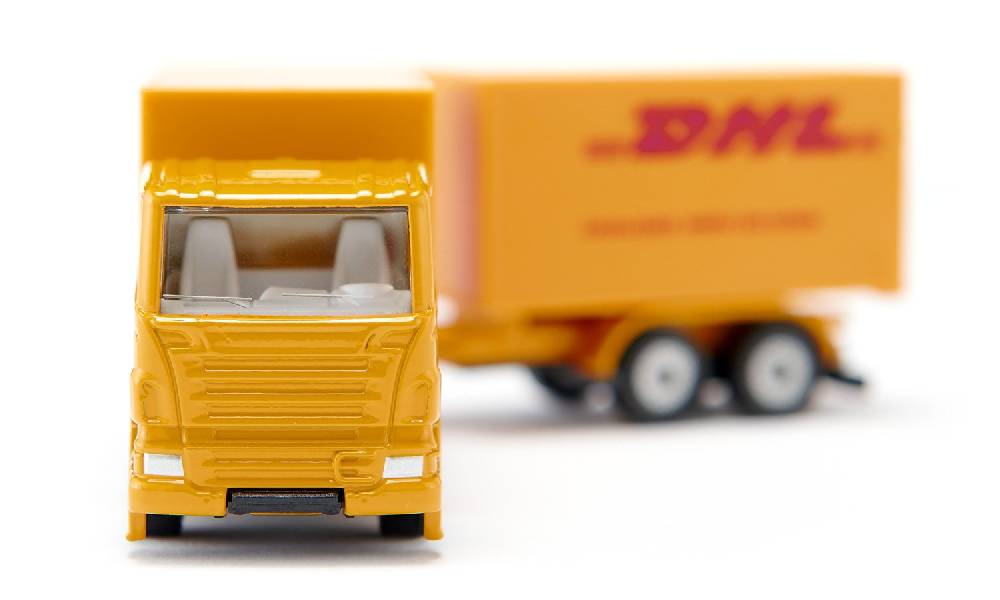 Siku LKW mit Anhänger DHL 10169400001 Räumungsverkauf