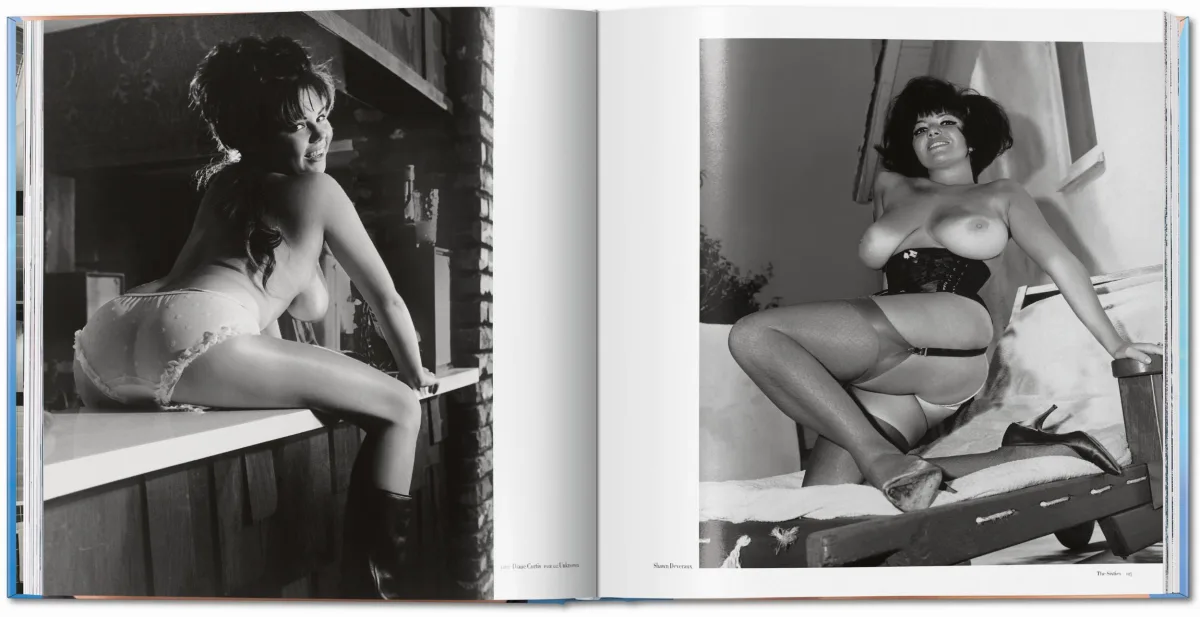 TASCHEN The Big Book of Breasts Im Verkauf