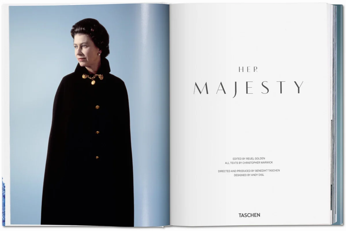TASCHEN Her Majesty. A Photographic History 1926–2022 Zeitlich begrenztes Angebot