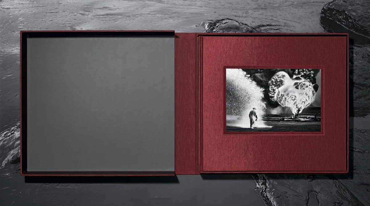 TASCHEN Sebastião Salgado. Kuwait. A Desert on Fire Riesige Rabatte