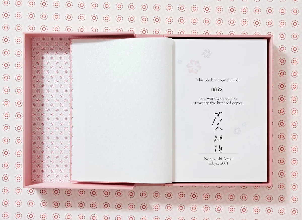 TASCHEN Araki Im Verkauf