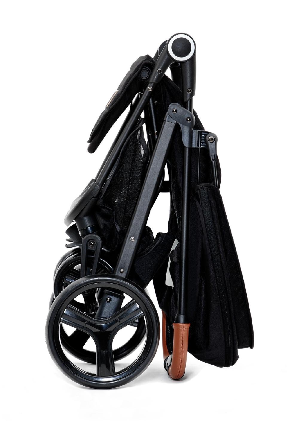 babymarkt Buggy Grande Plus black Vatertagsangebot