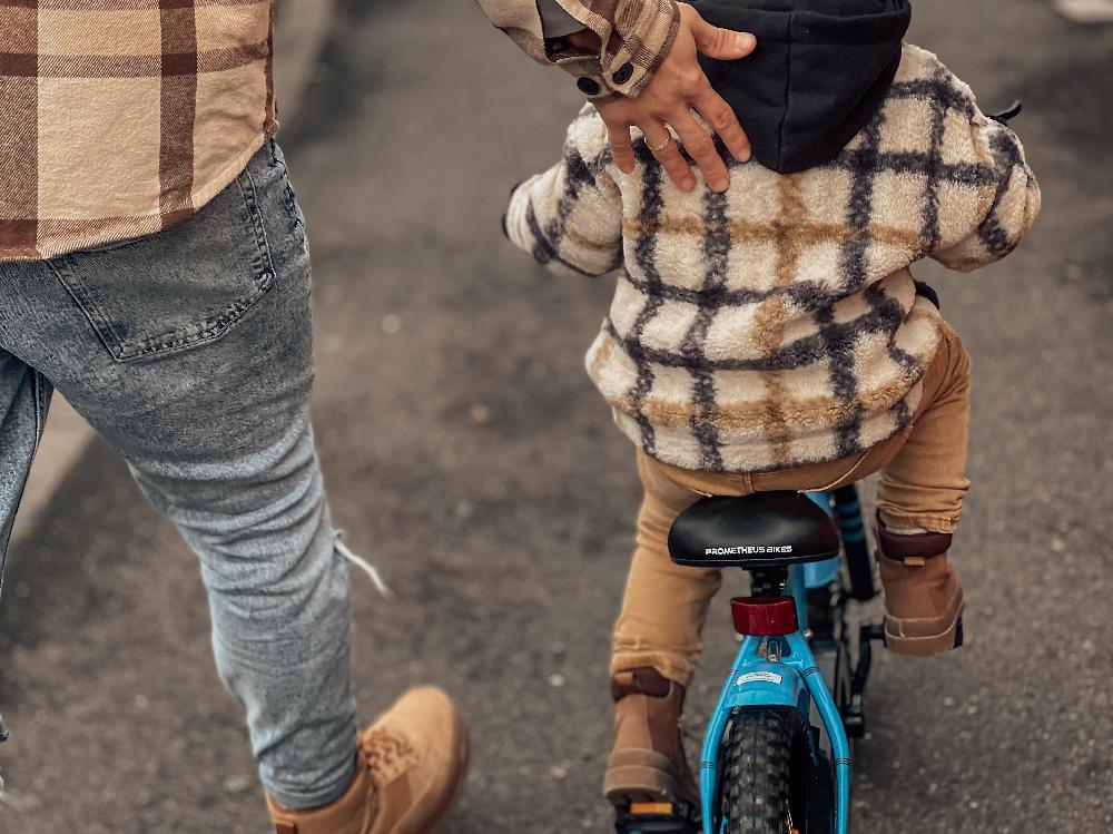 babymarkt Kinderfahrrad 12" mit Stützräder blau-schwarz Meist gekauft