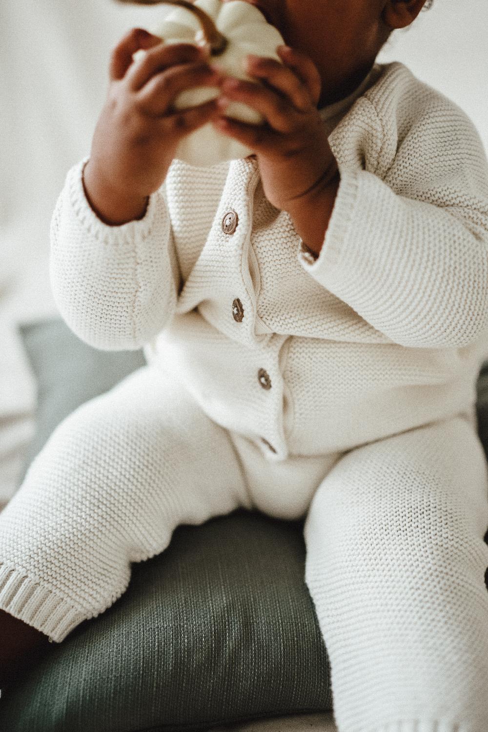 babymarkt Strickoverall strikka Grobstrick creme JETZT KAUFEN