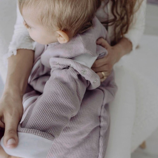babywalz emma & noahWinterschlafsack mit abnehmbaren Ärmeln 3.5 TOG Essential Berry Sonderangebote