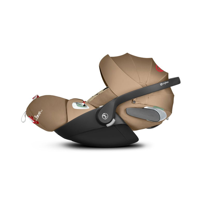 babyonlineshop CYBEX Cloud T i-Size Design Collection One Love Große Rabatte