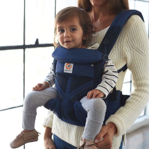 babyonlineshop Ergobaby Omni 360 Cool Air Mesh Indigo Weave Babytrage Im Verkauf